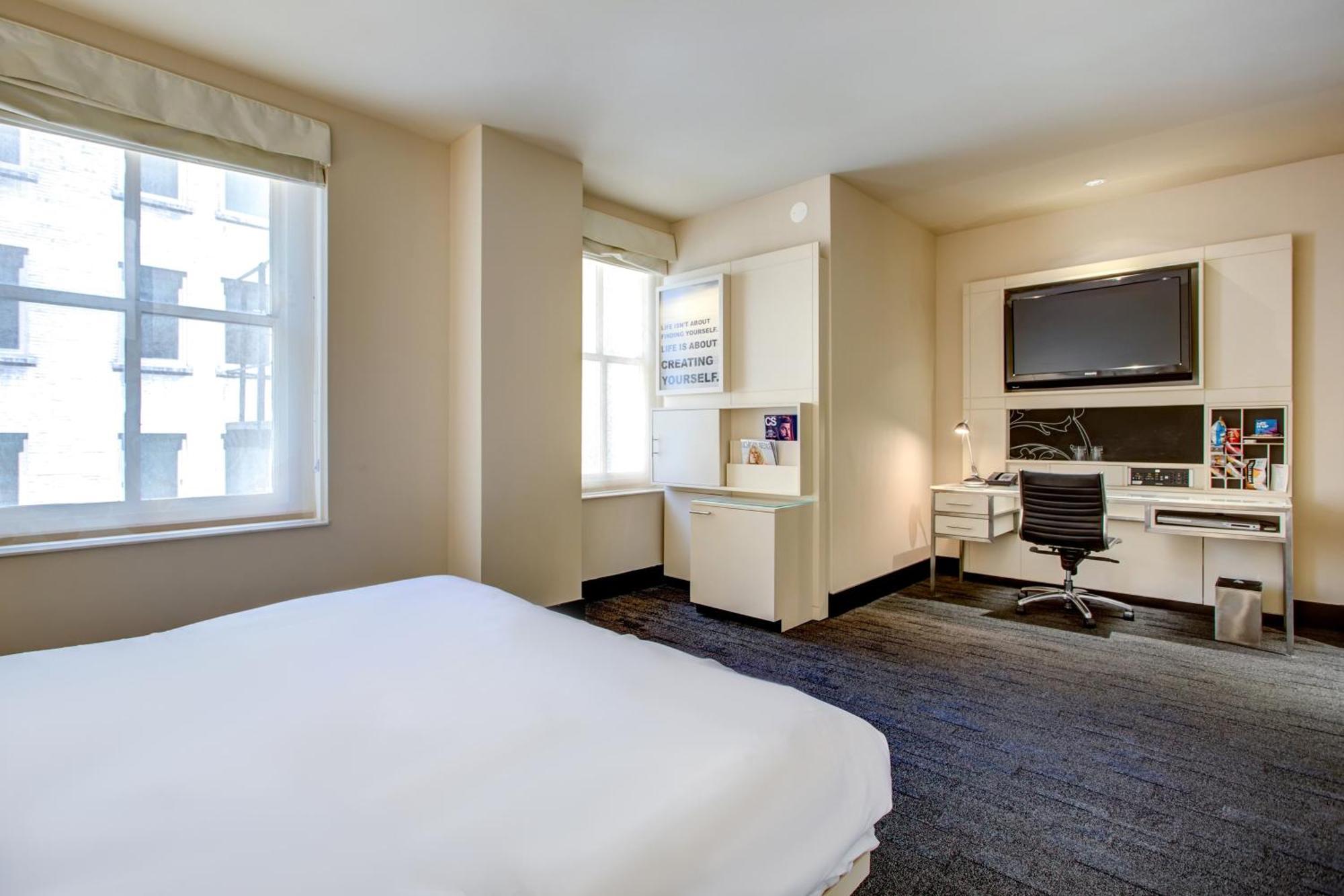 The Midland Hotel, Chicago, A Tribute Portfolio Hotel Exteriör bild
